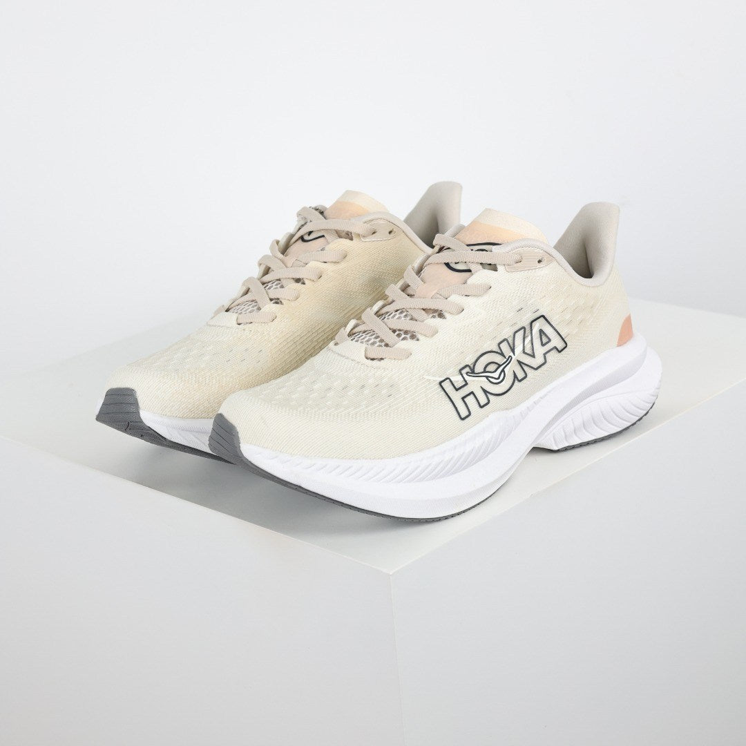 HOKA Mach 6 Mujer - Crema / Durazno