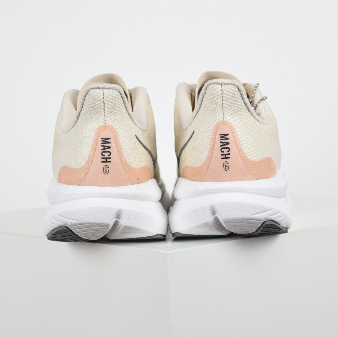 HOKA Mach 6 Mujer - Crema / Durazno