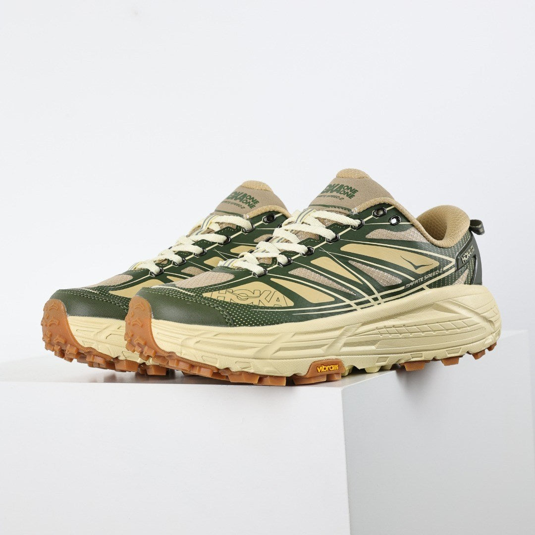 HOKA Mafate Speed 2 Hombre - Verde oliva / Crema