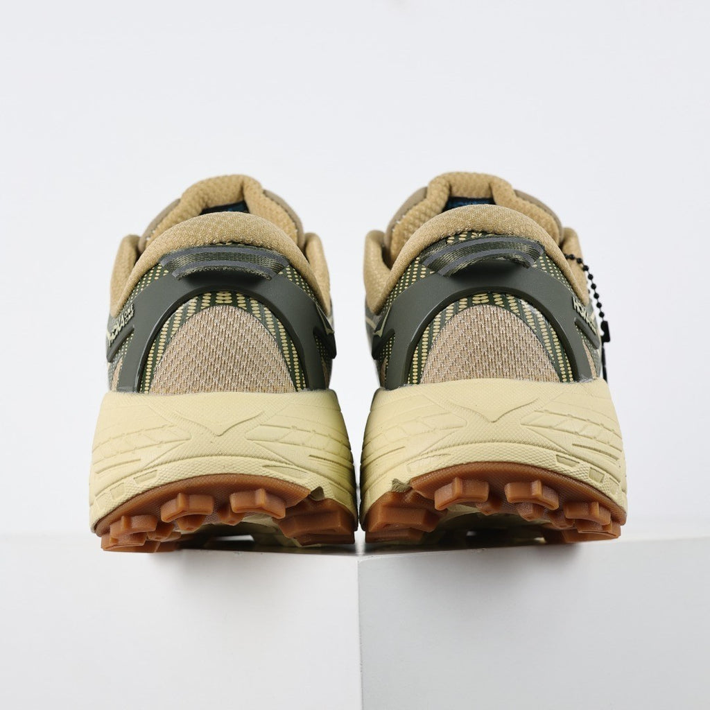 HOKA Mafate Speed 2 Hombre - Verde oliva / Crema