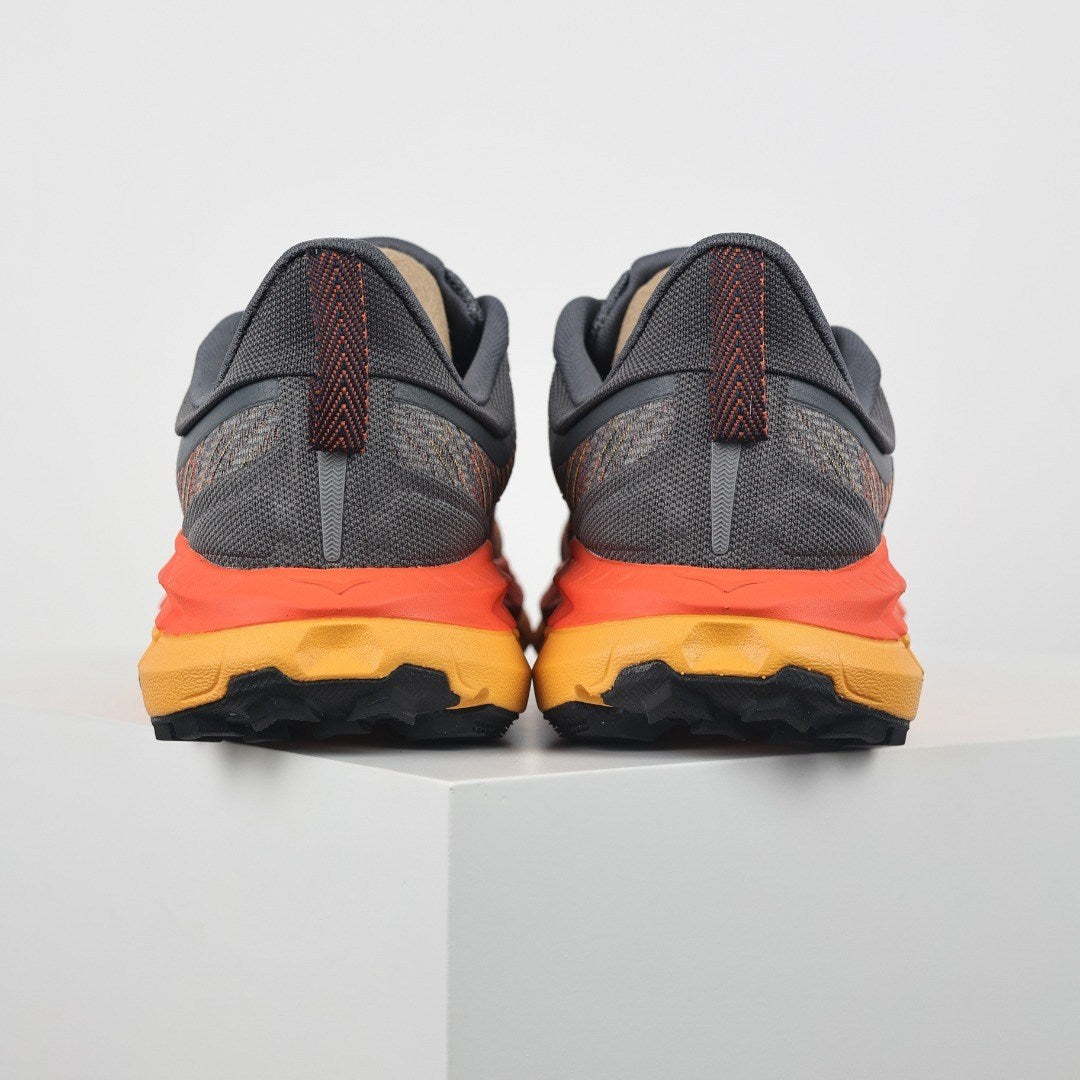 HOKA Mafate Speed 4 Hombre - Gris / Naranja