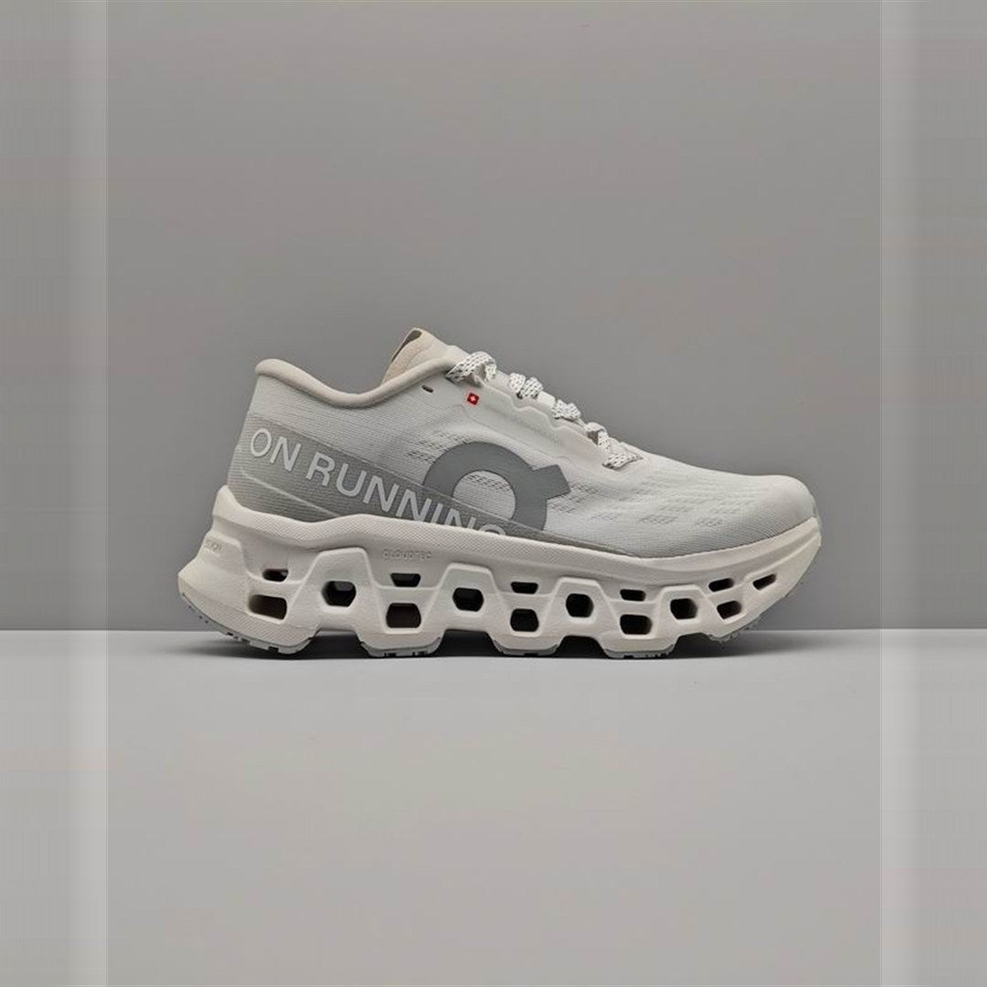 On Cloudmonster 3 Hombre - Blanco / Gris